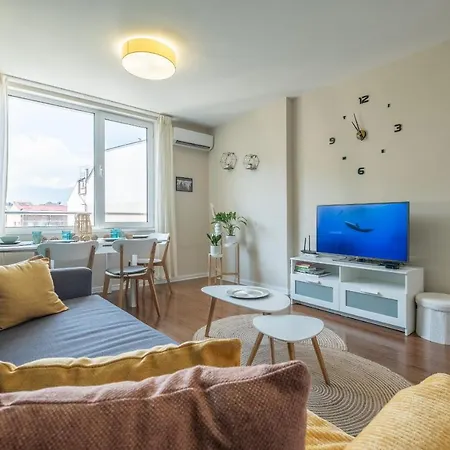 Oasis: Stylish Retreat In The Heart Of Sofia